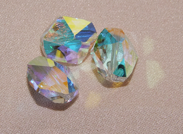 Swarovski Crystal Sample CGS012 (5523 Cosmic Bead Crystal AB ) - Click Image to Close